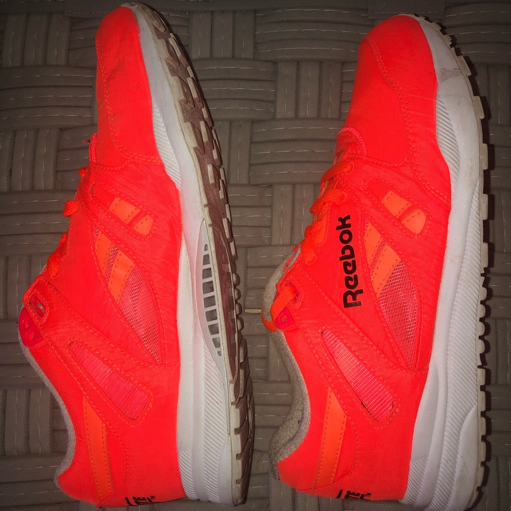 Reebok Ventilator Neon Orange